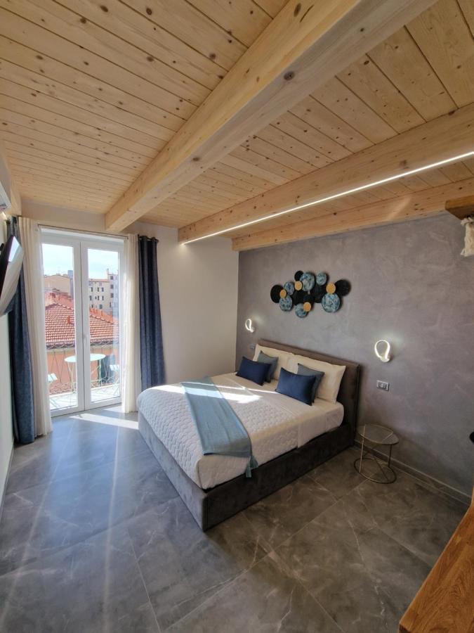 Marla Rooms Специя Экстерьер фото