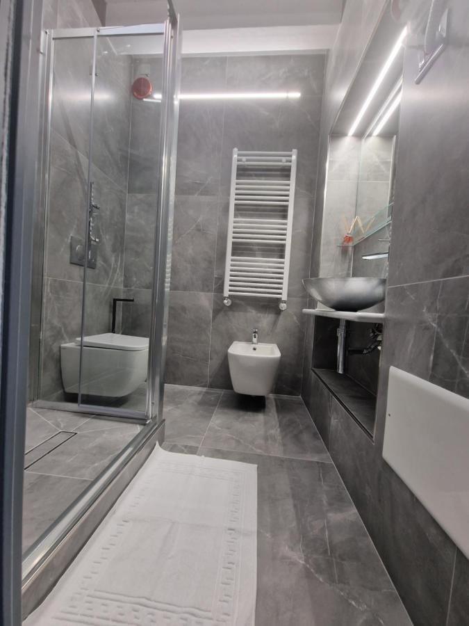 Marla Rooms Специя Экстерьер фото