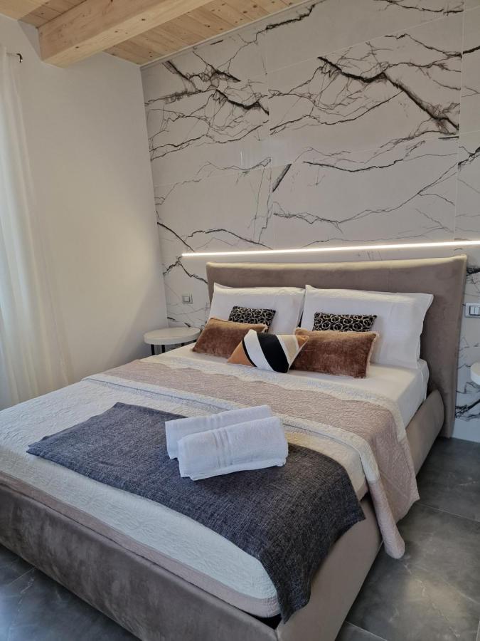 Marla Rooms Специя Экстерьер фото