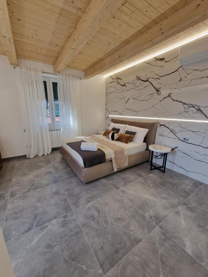 Marla Rooms Специя Экстерьер фото